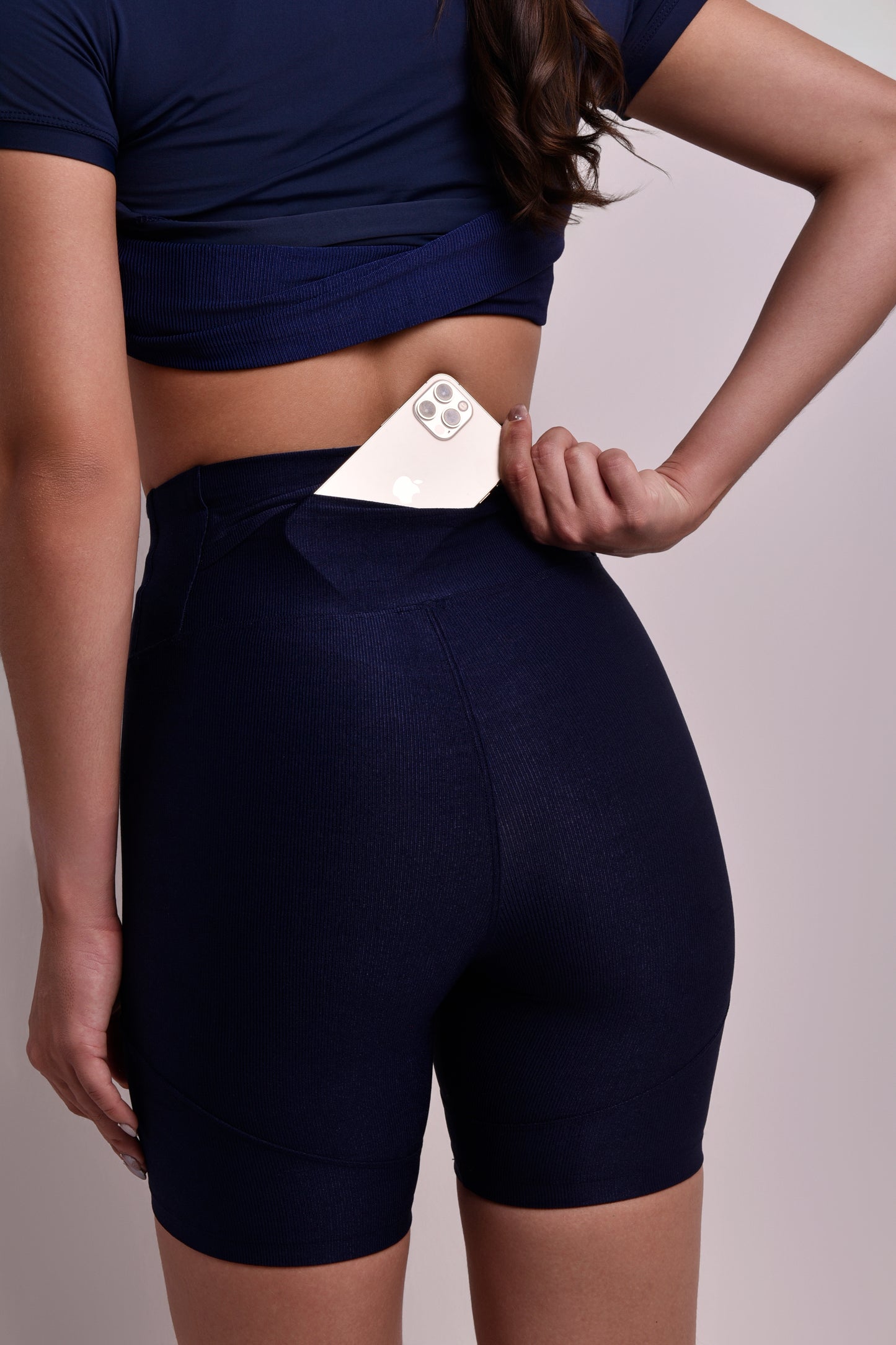 Short Luminare